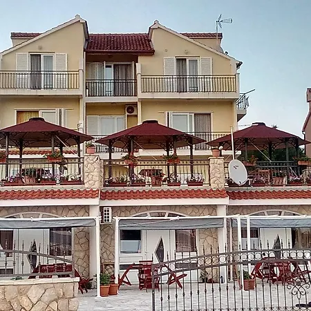 Appartement Pilic Ljiljana Brodarica (Sibenik-Knin)