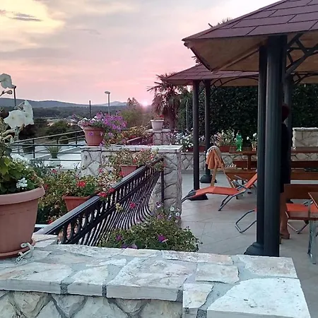 Pilic Ljiljana * Brodarica (Sibenik-Knin)