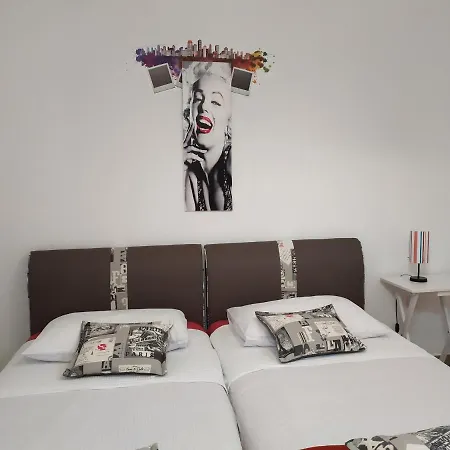 Pilic Ljiljana شقة بروداريكا