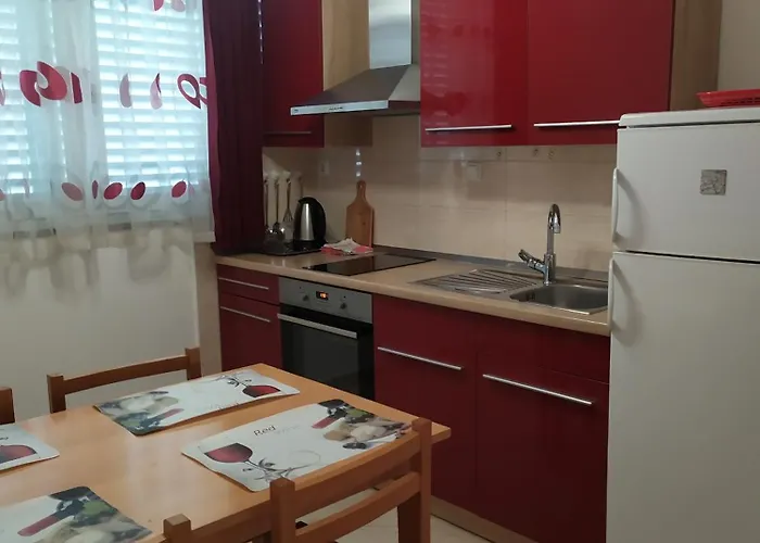 Apartment Pilic Ljiljana *