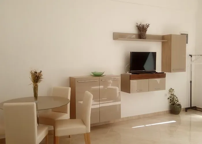 Pilic Ljiljana Lejlighed