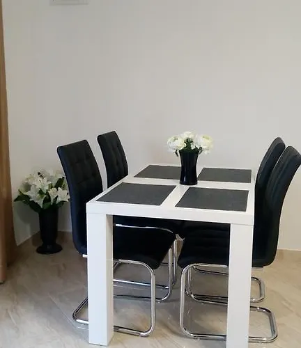 Pilic Ljiljana Brodarica (Sibenik-Knin)