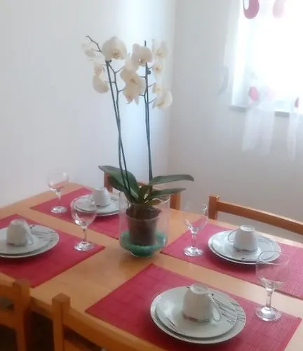 Pilic Ljiljana Brodarica (Sibenik-Knin)