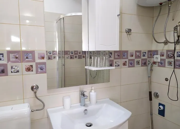 Pilic Ljiljana * Brodarica (Sibenik-Knin)